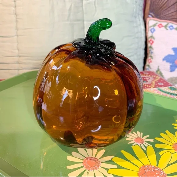 Art Glass Pumpkin - Picture 3 of 9
